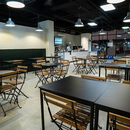 Hop Inn Ortigas Center Manila Pasig City Екстер'єр фото