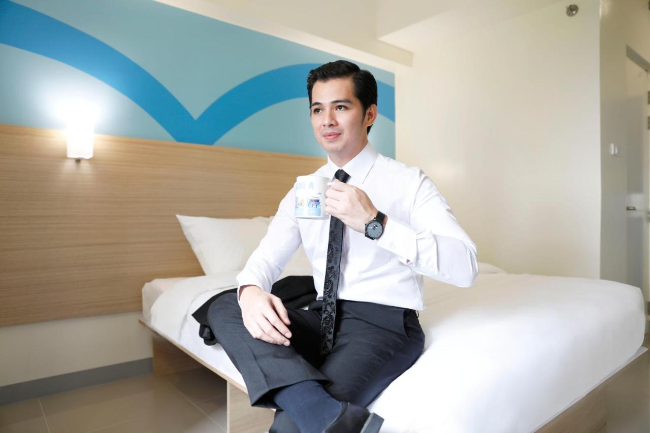 Hop Inn Ortigas Center Manila Pasig City Екстер'єр фото
